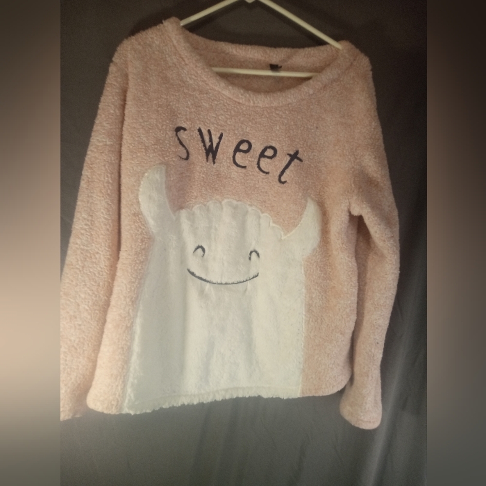 Cozy Youmita Pink 'Sweet' Plush Women's Sweater